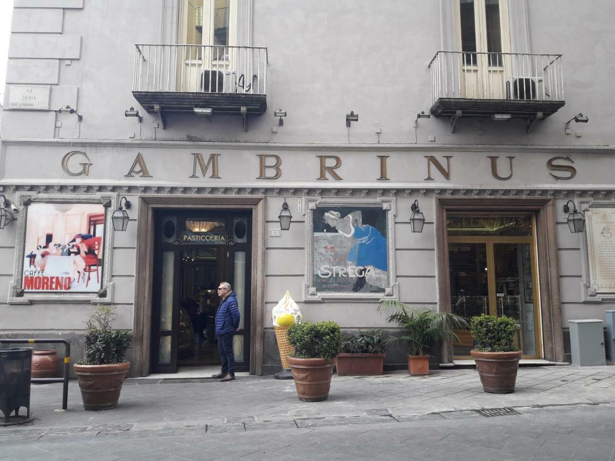 Hotel La Stanza A Parte à Naples Extérieur photo